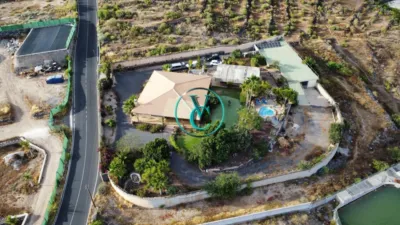 Casa en venta en Calle Elvira, Buzanada-Valle de San Lorenzo-Cabo Blanco (Arona) de 1.100.000 €