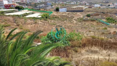 Casa en venta en Calle Elvira, Buzanada-Valle de San Lorenzo-Cabo Blanco (Arona) de 1.100.000 €