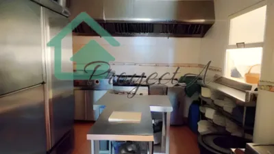 Local comercial en venta en San Bartolomé de La Torre, San Bartolomé de la Torre de 142.500 €