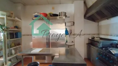 Local comercial en venta en San Bartolomé de La Torre, San Bartolomé de la Torre de 142.500 €