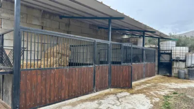 Rustic farm on Calle de la Iglesia, 1 photo 4