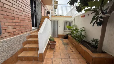 Piso en Carrer del Mossèn A. Rodamilans photo 8