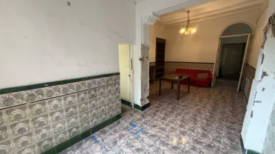 Semi-detached house on Carrer de Calderón photo 3