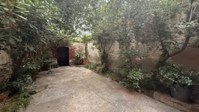 Semi-detached house on Carrer de Calderón photo 12