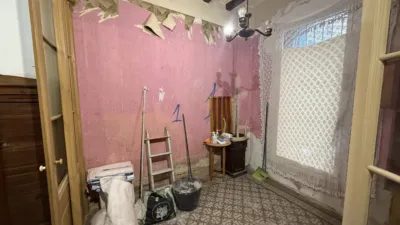 Semi-detached house on Carrer de Calderón photo 5