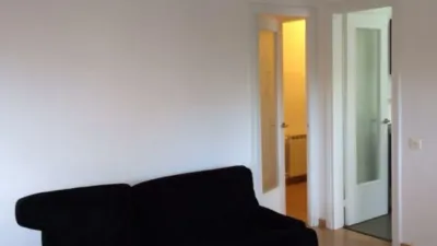 Apartment on Carrer de Tolosa photo 2