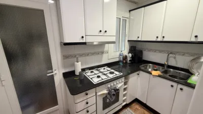 Flat on Carrer de Samuntada photo 12