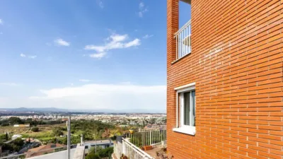 Chalet on Carrer de Sentmenat, 30 photo 4