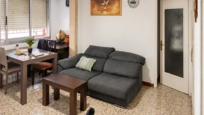 Flat in Plaça dels Merinals photo 3