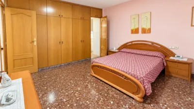 Apartment at Passeig dels Almogàvers, 16 photo 11