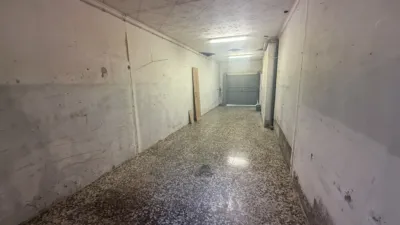 Semi-detached house on Carrer d'Antonio Vico photo 14