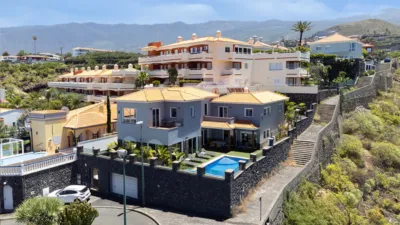 Single-family chalet on Avenida Loro Parque photo 45