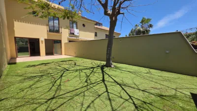 Townhouse on Calle de la Corbeta photo 3