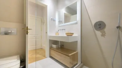 Apartamento en alquiler en Calle de la Reina - Imagen 6