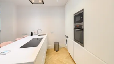 Apartamento en alquiler en Calle de la Reina - Imagen 22