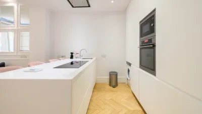 Apartamento en alquiler en Calle de la Reina - Imagen 12
