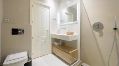 Apartamento en alquiler en Calle de la Reina - Imagen 9