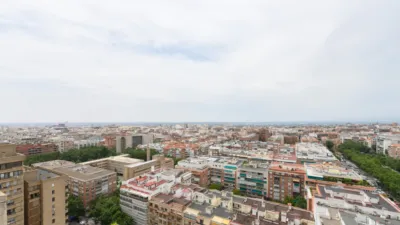 Apartamento en alquiler en Avenida del General Perón - Imagen 57