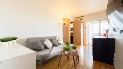 Apartamento en alquiler en Avenida del General Perón - Imagen 28