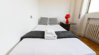Apartamento en alquiler en Avenida del General Perón - Imagen 50