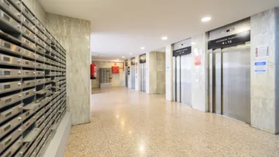 Apartamento en alquiler en Avenida del General Perón - Imagen 61