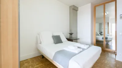 Apartamento en alquiler en Avenida del General Perón - Imagen 16