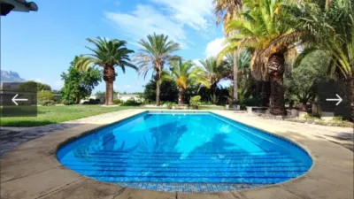 Rustic chalet in Garbinet-Parque de Las Avenidas photo 4