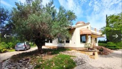 Rustic chalet in Garbinet-Parque de Las Avenidas photo 3