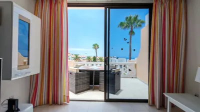 Apartment on Calle de Irlanda photo 5