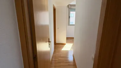 Piso en alquiler en Calle de Obanos - Imagen 8