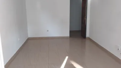 Flat on Calle Real photo 3