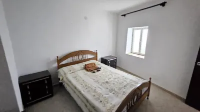 Casa adosada en venta en Calera y Chozas, Calera y Chozas de 62.900 €