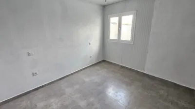 Casa adosada en venta en Calera y Chozas, Calera y Chozas de 62.900 €