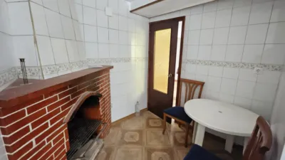 Casa adosada en venta en Calera y Chozas, Calera y Chozas de 62.900 €