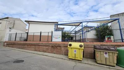 Casa adosada en venta en Calera y Chozas, Calera y Chozas de 62.900 €