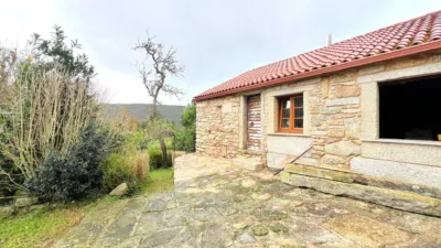 Detached family home on Calle As Virtudes photo 15