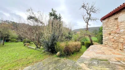 Detached family home on Calle As Virtudes photo 11
