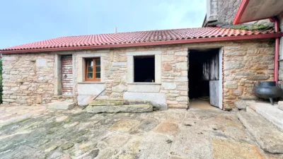 Detached family home on Calle As Virtudes photo 13