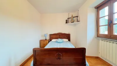 Detached family home on Calle As Virtudes photo 49
