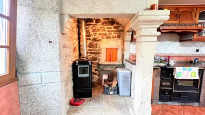 Detached family home on Calle As Virtudes photo 20