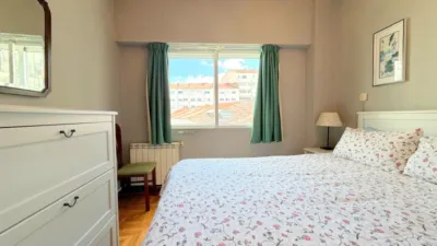 Apartment on Rúa de San Pedro de Mezonzo photo 42