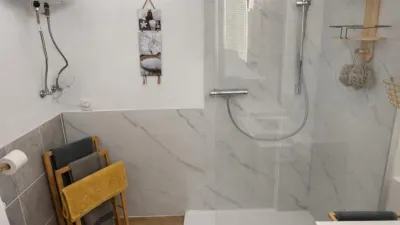 Apartment on Calle Chasna, Block B photo 13