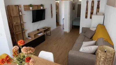 Apartment on Calle Chasna, Block B photo 8