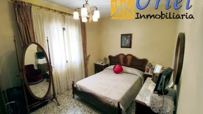 Apartment in Zona Esperanza de Triana photo 8
