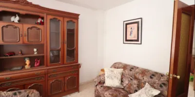 Apartment on Calle de Cristóbal Colón photo 5