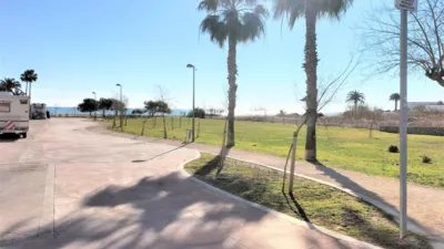 Dúplex en alquiler en Avinguda Mediterrània, Papa Luna (Benicarló) de 430 €