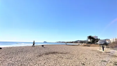 Dúplex en alquiler en Avinguda Mediterrània, Papa Luna (Benicarló) de 430 €