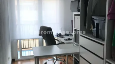 Apartment on Carrer d'Enric Morera photo 8