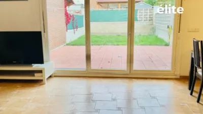 Chalet adosado en venta en Calle de Rocinante, 42, Boecillo de 166.500 €