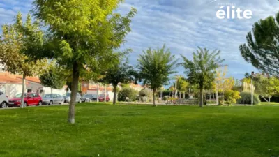 Chalet adosado en venta en Calle de Rocinante, 42, Boecillo de 166.500 €